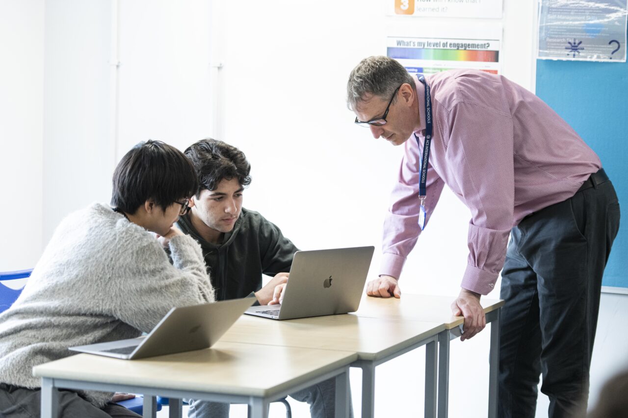 School Calendar - ACS Hillingdon